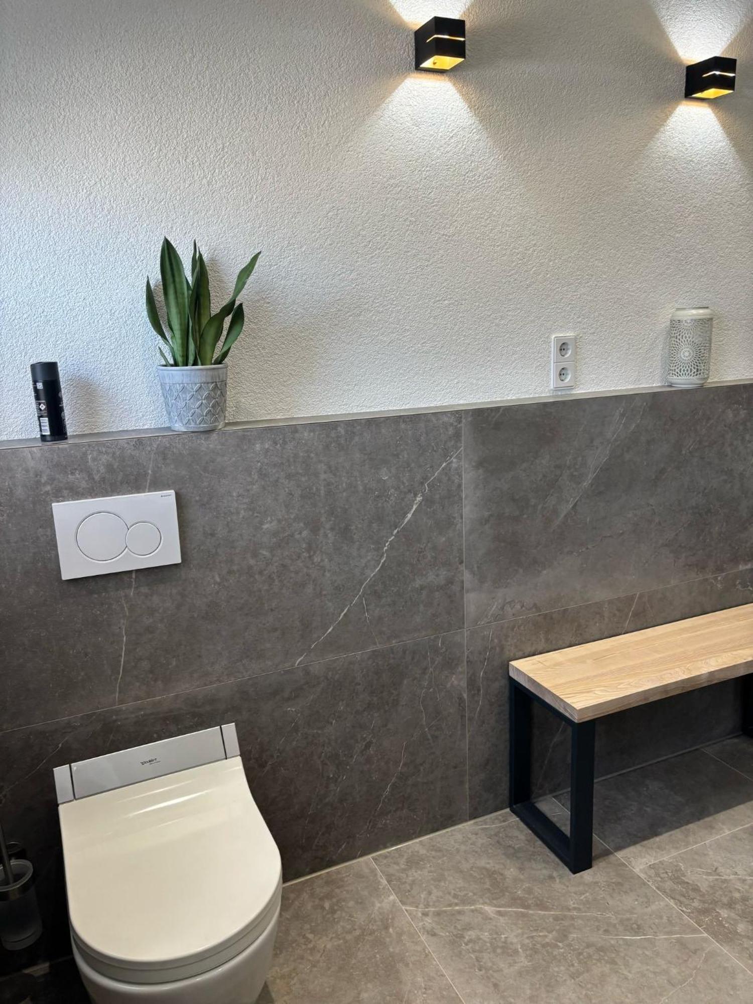 Business Ho 03 Apartamento Neckarsulm Exterior foto